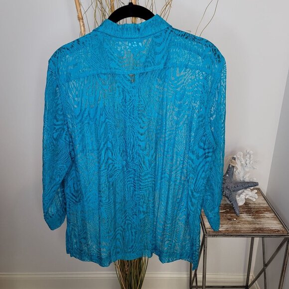 Chico's Button Down Womens 1 (Medium) - Picture 2 of 6